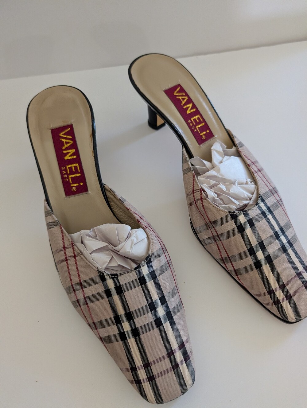 Vaneli Beige Plaid Slip-On Mule Heels. Size 9.5